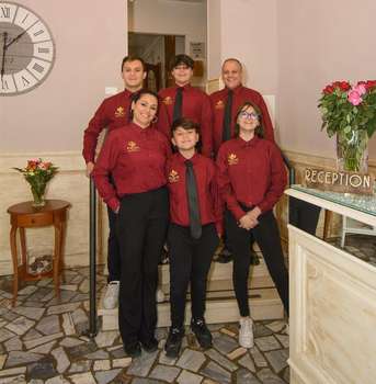 www.hotelmariapisa.com