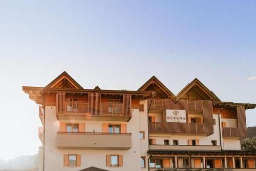 www.hotelserena.it