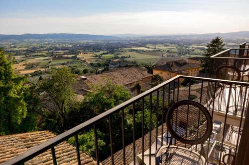 www.hotelpostassisi.it