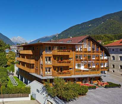 www.hotelbroetz.com