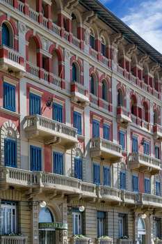 www.hotelresidenceesplanade.it