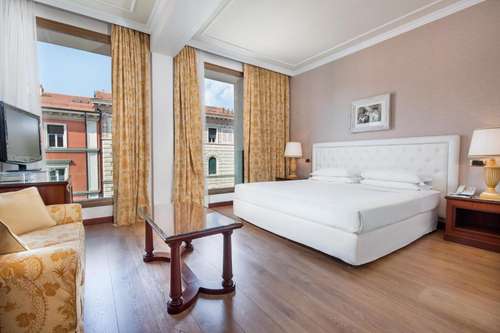 www.hotelinternazionalebologna.com