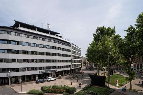 www.hotelcentralevenice.com
