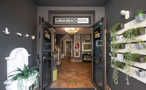 www.hotelreginajesolo.it