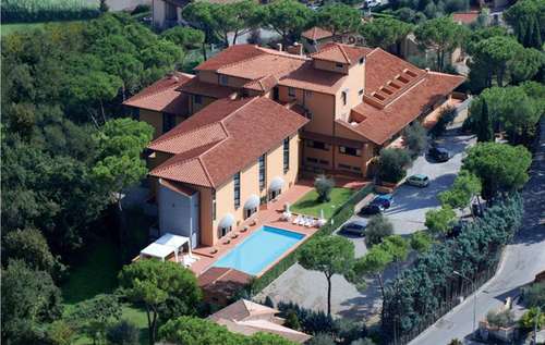 www.hotelhermitageprato.it