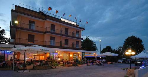www.albergo-primavera.it