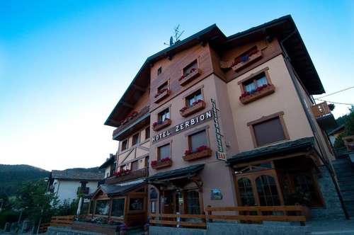 www.hotelzerbion.com