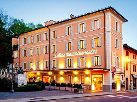 www.albergocorsini.it
