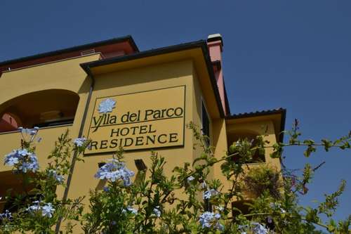 www.villadelparco.com