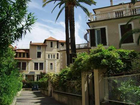 www.hotelbanksia.it