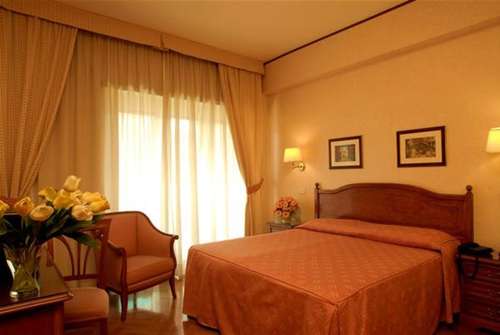 www.hotelsanpietro.com
