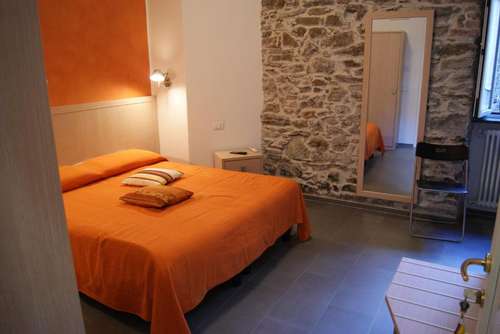 www.hotelzorza.com