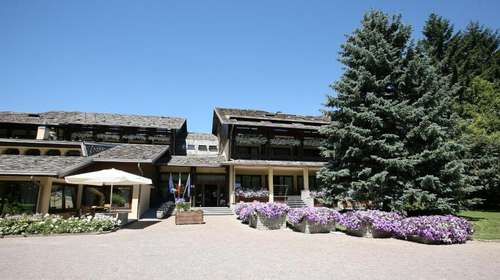 www.palacebormio.it