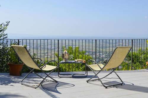 www.hotelsanlucacortona.com
