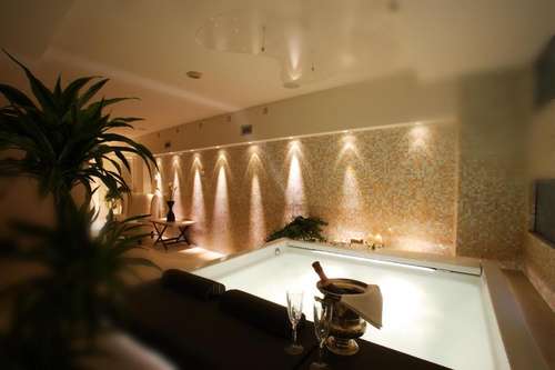 www.pontevecchiosuites.com