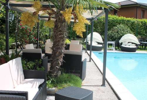 www.albergoparadisomaccagno.it