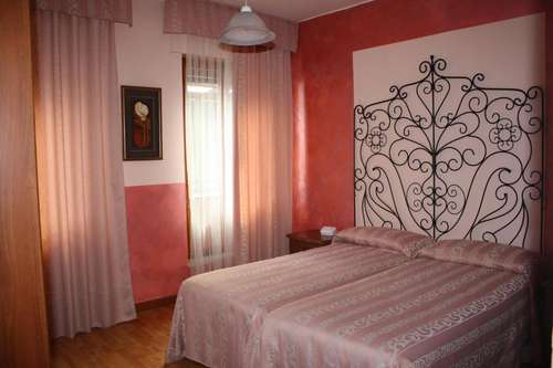 www.locandaseggiovia.com