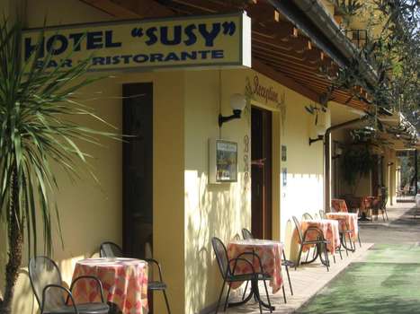 www.hotelsusylimone.it