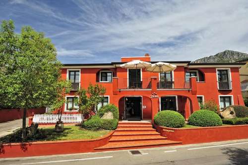 www.hotelnicoletta.info