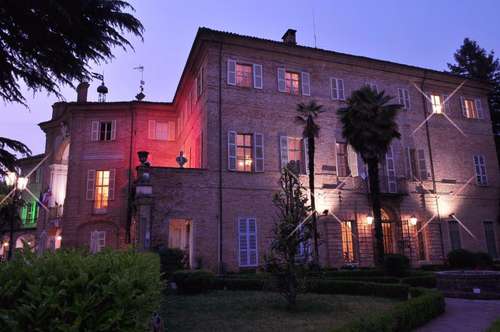 www.laforesteriadelcastello.it