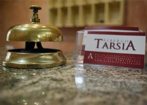 www.albergotarsia.com