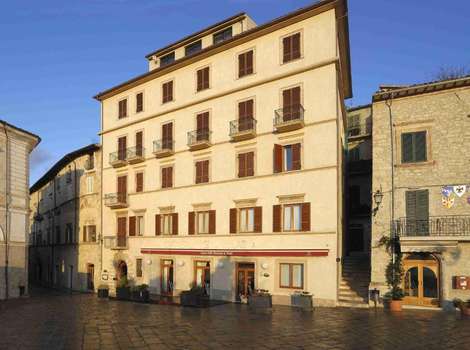 www.zunica1880ristorantehotel.it