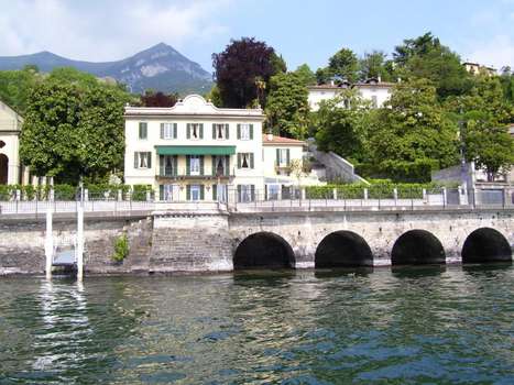 www.villamirabella.com