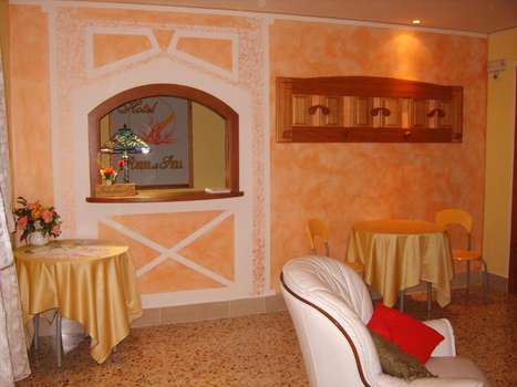 www.hotelrossodisera.it