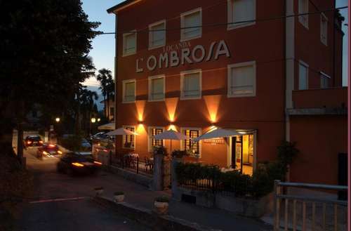www.ombrosa.it