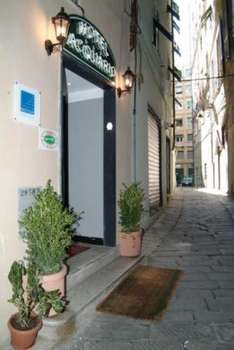 www.acquariohotelgenova.it