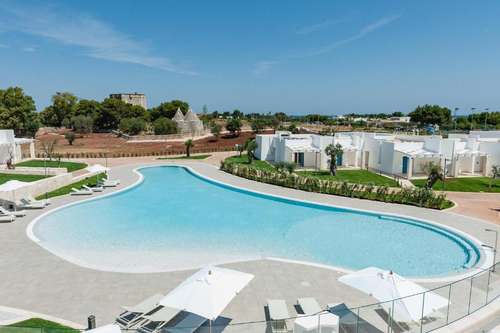 www.calapontehotel.com