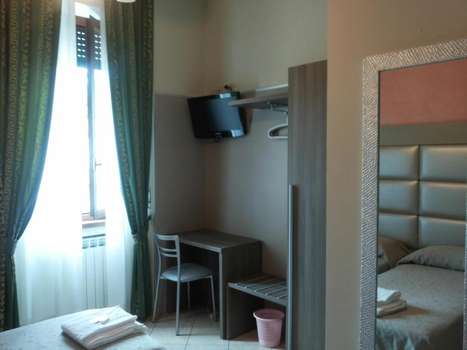 www.hotellequercemilano.it