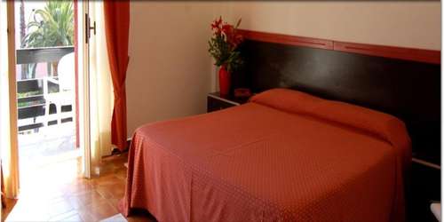 www.laplayahotelalghero.it