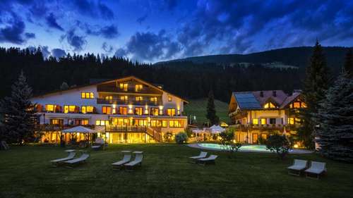 www.helmhotel.com
