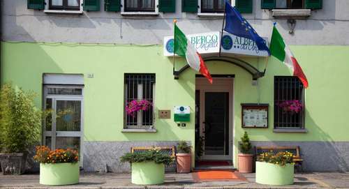 www.albergodaangela.com