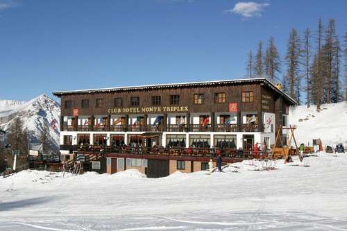 www.hotelmontetriplex.com