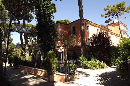 www.hotel-boccaccio.it