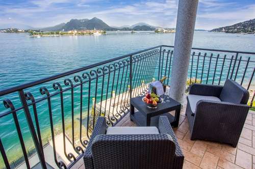 www.hotelromagnalagomaggiore.it