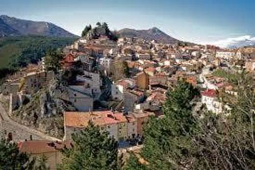 www.albergo-ilcacciatore.it