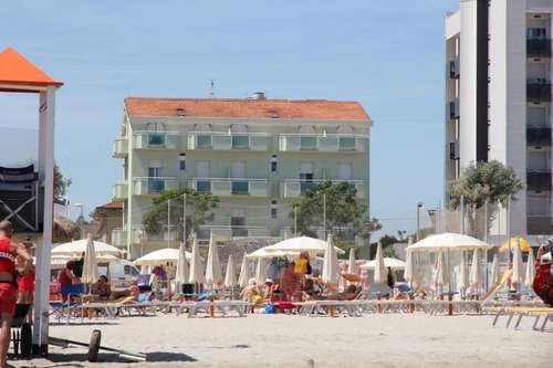 www.hotelrosati.com