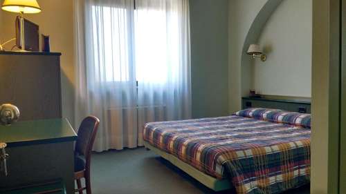www.lagolettahotel.com