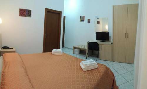 www.albergo-laposta.it