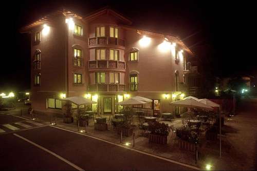 www.hotelmazzoleni.it