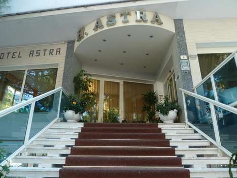 www.hotelastramilanomarittima.it