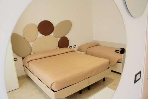 www.hotelbelvederesottomarina.it
