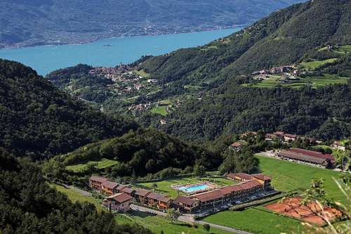 www.residencelapertica.com