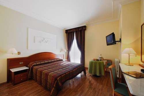 www.hotelvillafiorita.com