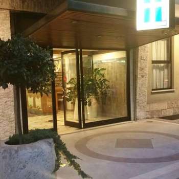 www.hotelexcelsiorlanciano.it