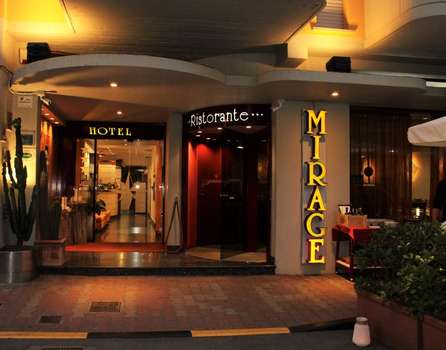 www.hotelmirageviareggio.it