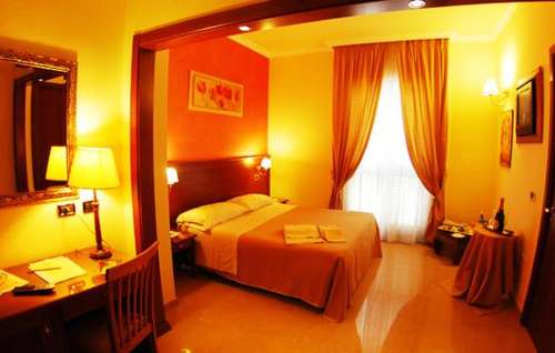 www.hotelsanpaolo.org